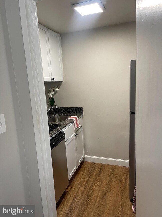 Foto del edificio - 2141 I St NW