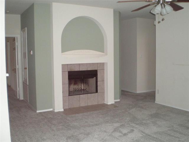 Foto del edificio - 2213 Willow Dr