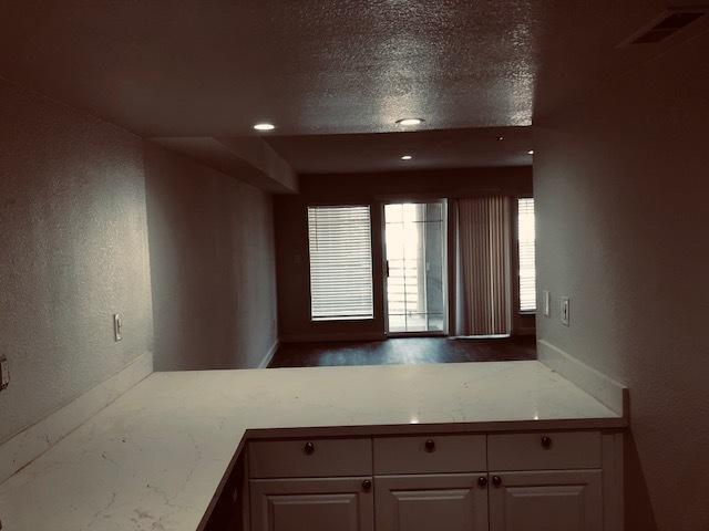 Foto del edificio - 2 bedroom in Oakland CA 94606