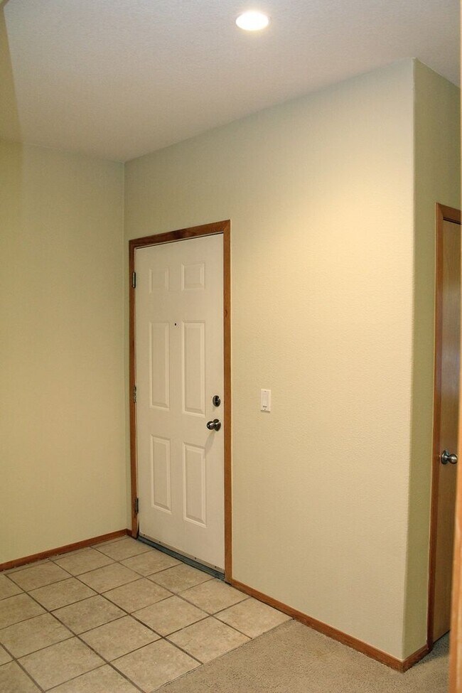 Foto del edificio - 1 Bedroom Condominium at Macadam Village i...
