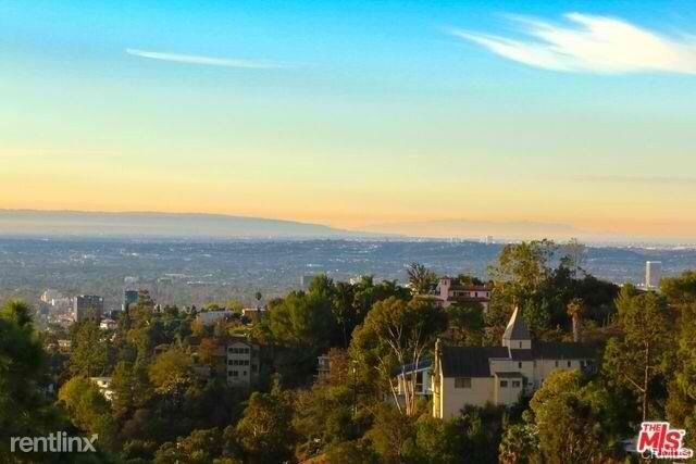Foto del edificio - 6174 Mulholland Hwy
