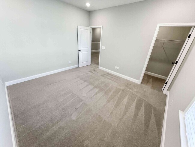 Foto del edificio - Walk to Kennesaw Mountain - Spacious 3BR T...