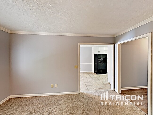 Building Photo - 2444 Hammock Ct