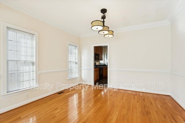 Building Photo - 103 Overlook Point