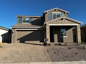 Building Photo - 16802 W Desert Mirage Dr