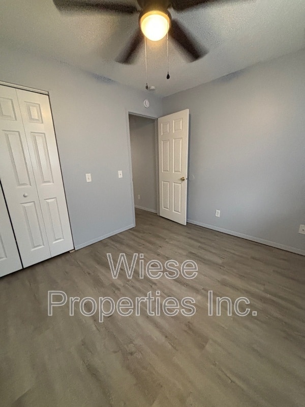 Building Photo - 824 E Ridgely Ave