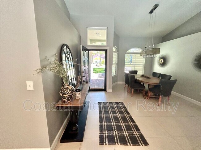Foto del edificio - 6711 Frontier Ln