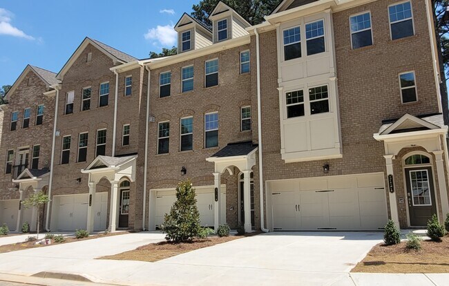 Foto del edificio - 3133 Clairebrooke Ave