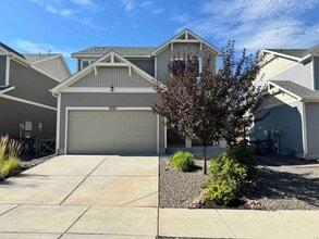 Building Photo - 9093 Pacific Crest Dr