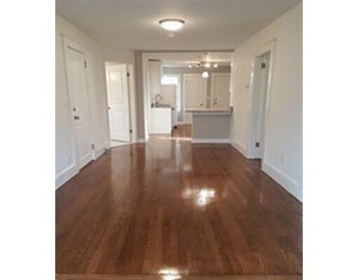Foto del edificio - 36 Belmont Ave