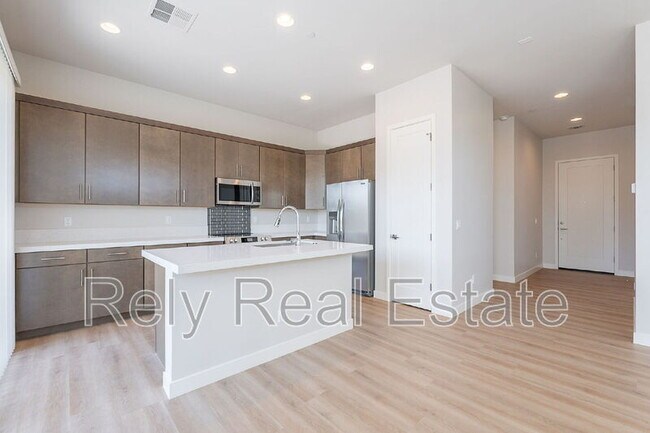 Foto del edificio - 6041 E Valley Way