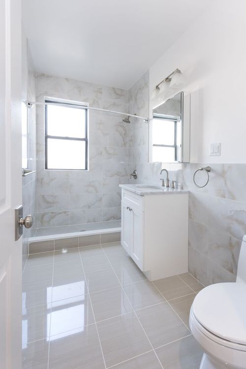 Building Photo - 115 W 104th St