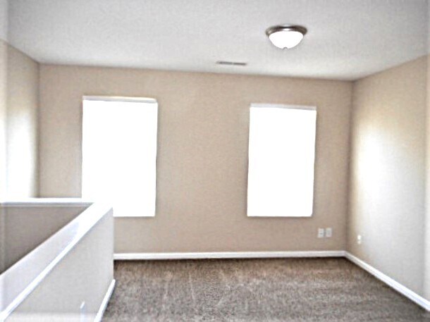 Building Photo - 1208 Scarlett Dr