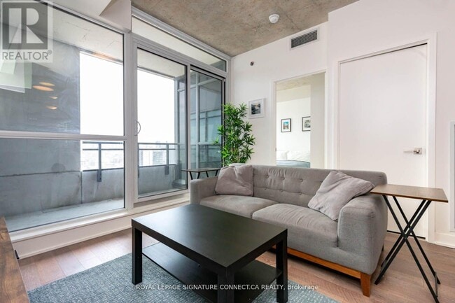 Building Photo - 20-2020 Minowan Miikan Ln