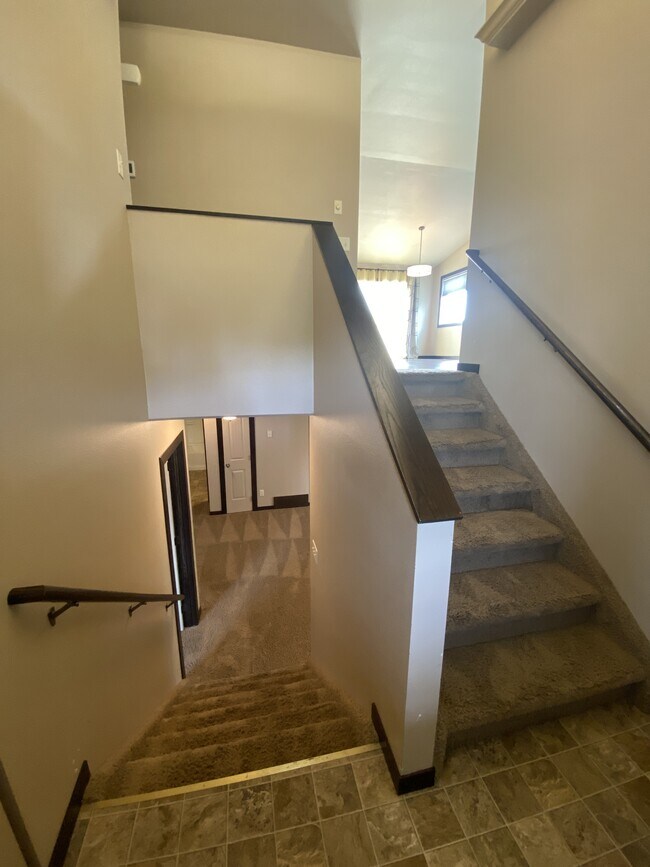 Foto del edificio - 639 38th Ave E