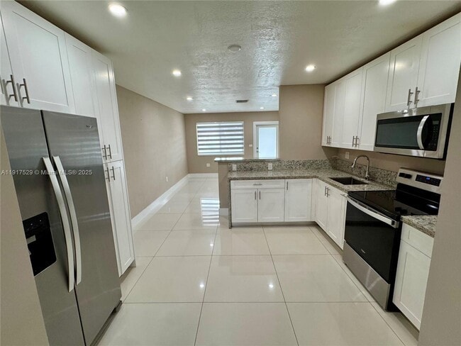 Foto del edificio - 8101 SW 4th St