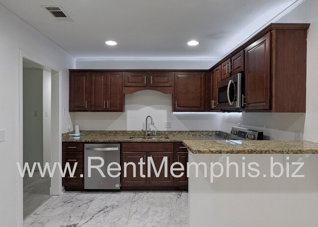 Building Photo - 5049 Alrose Ave