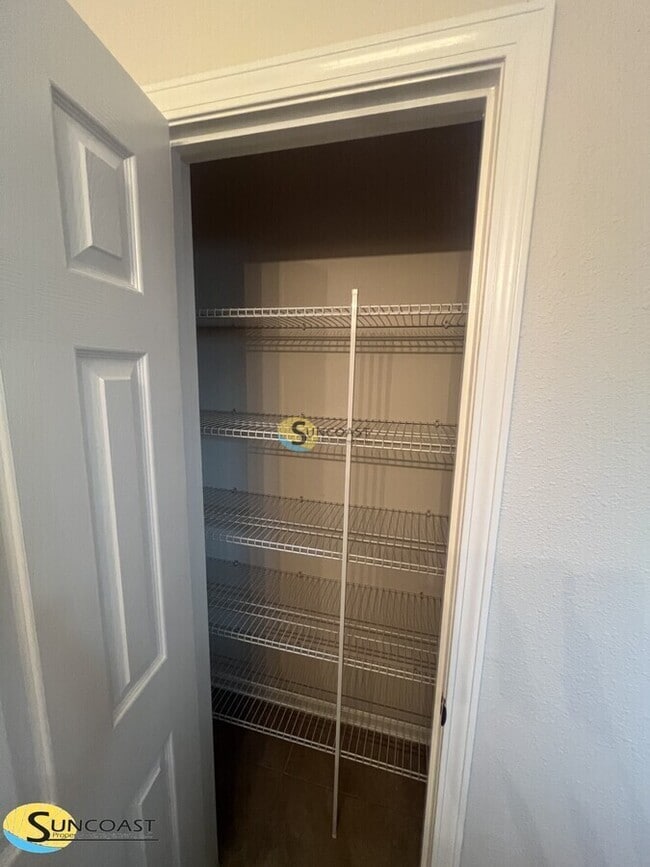 Building Photo - 8777 Kaye Ln