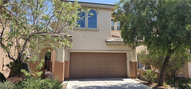 Foto del edificio - 7451 Benlomond Ave