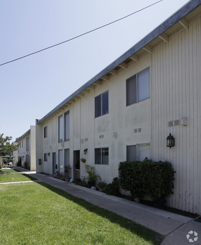 Building Photo - Andrews Street Apartments