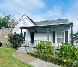 Building Photo - 215 S Moore Rd