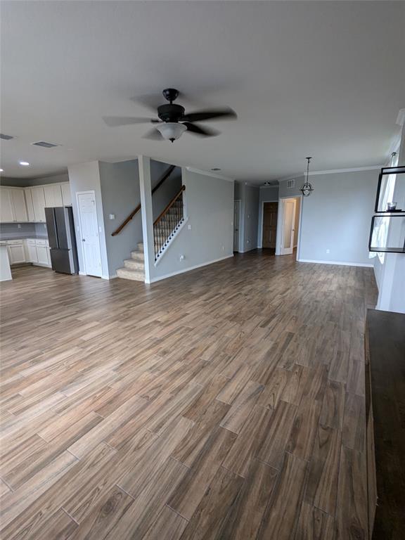 Building Photo - 411 Mistflower