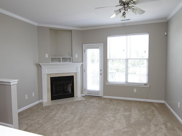 Building Photo - Cozy 2-Bedroom NW Raleigh Townhome just of...