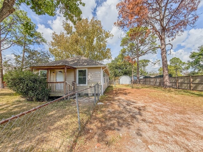 Building Photo - 6009 Jerrycrest Dr