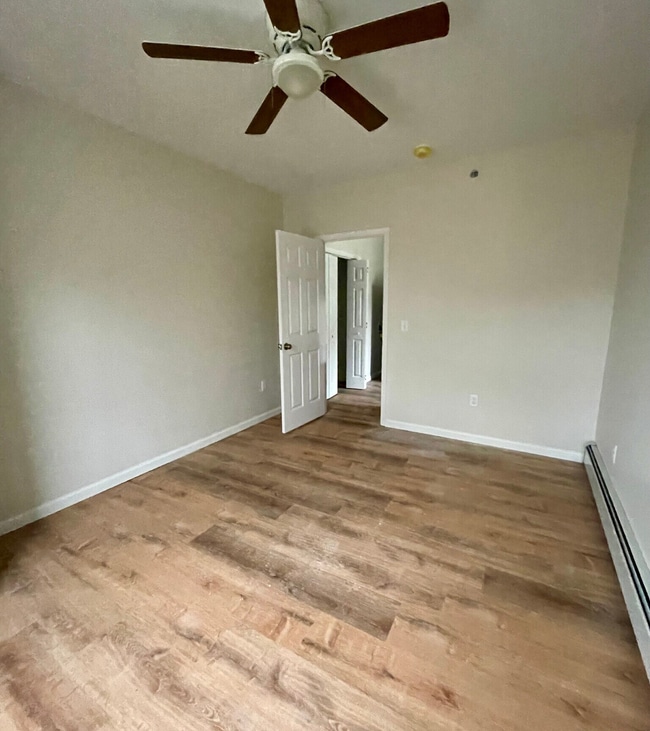 Building Photo - 720 Marion St