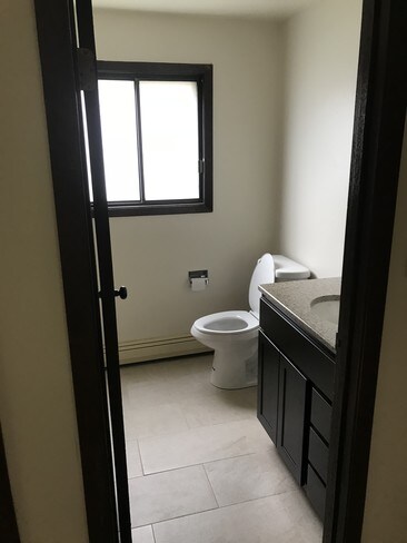 Foto del edificio - 14733 Kilpatrick Ave
