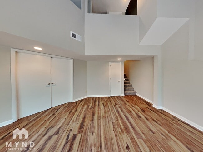 Building Photo - 4940 Karls Gate Dr