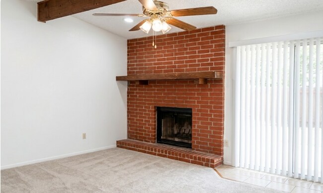 Foto del edificio - AVAILABLE NOW; APPLY AT OUR WEBSITE TODAY!!