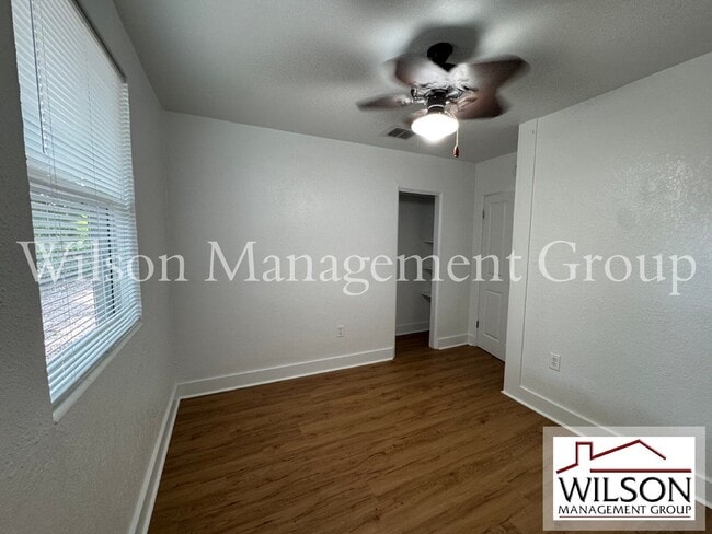 Foto del edificio - 5315 Davisson Ave