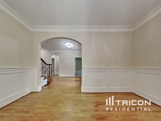 Building Photo - 2907 Wynnewood Dr