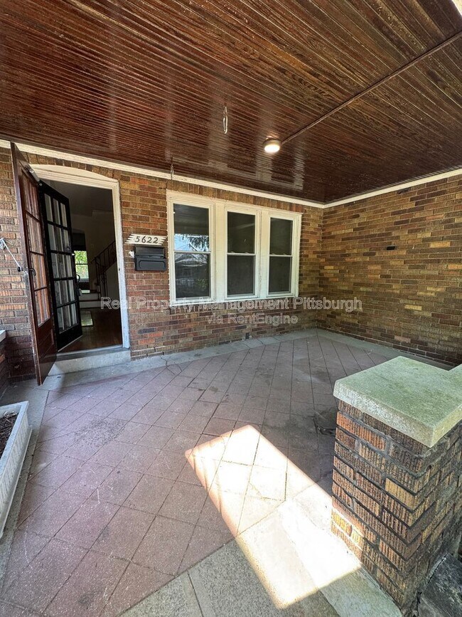 Foto del edificio - 5622 Darlington Rd