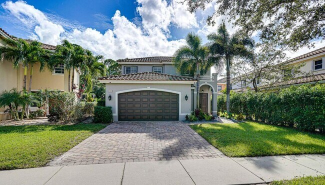 Building Photo - 2486 SW Murano Pl