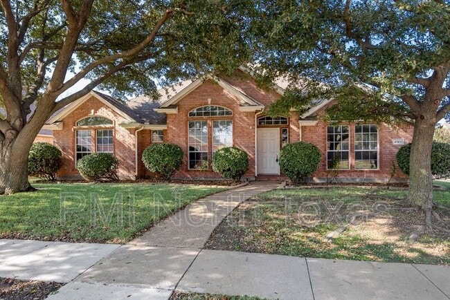 Building Photo - 4911 Lakeland Dr