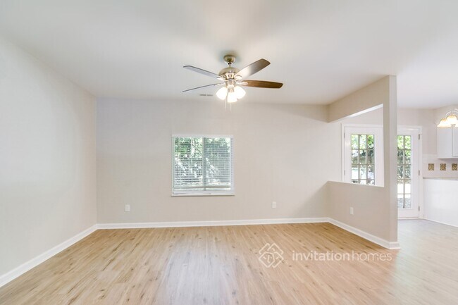 Building Photo - 2508 Torbay Ct