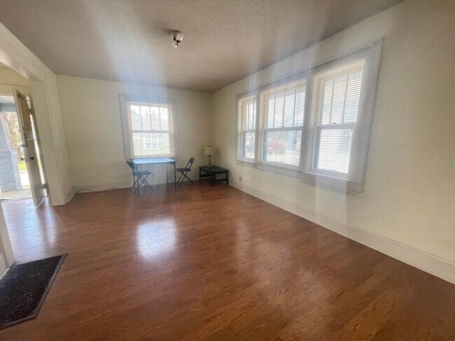 Foto del edificio - 3/1 close to MSU