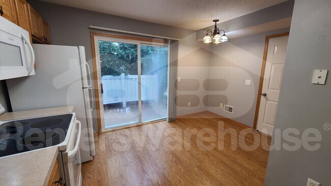 Foto del edificio - 7635 Arboretum Village Ct