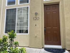 Building Photo - 3742 Mykonos Ln