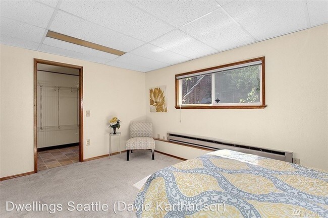 Foto del edificio - 16539 Carlyle Hall Rd N