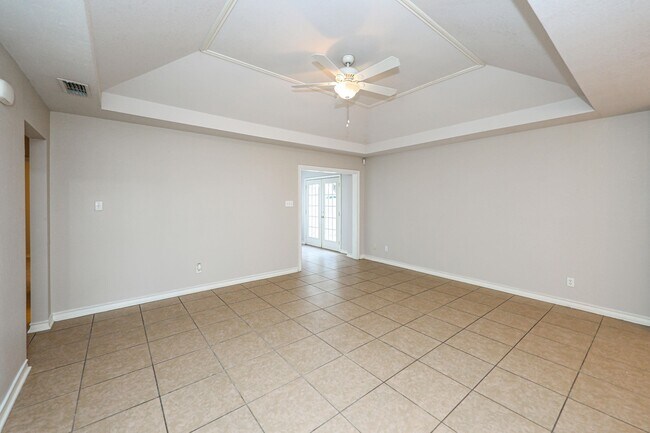 Building Photo - 1113 Topaz Trail