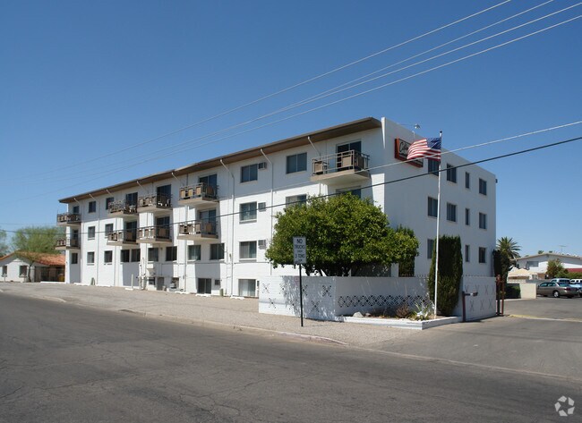 Foto del edificio - Catalina Village Apartments