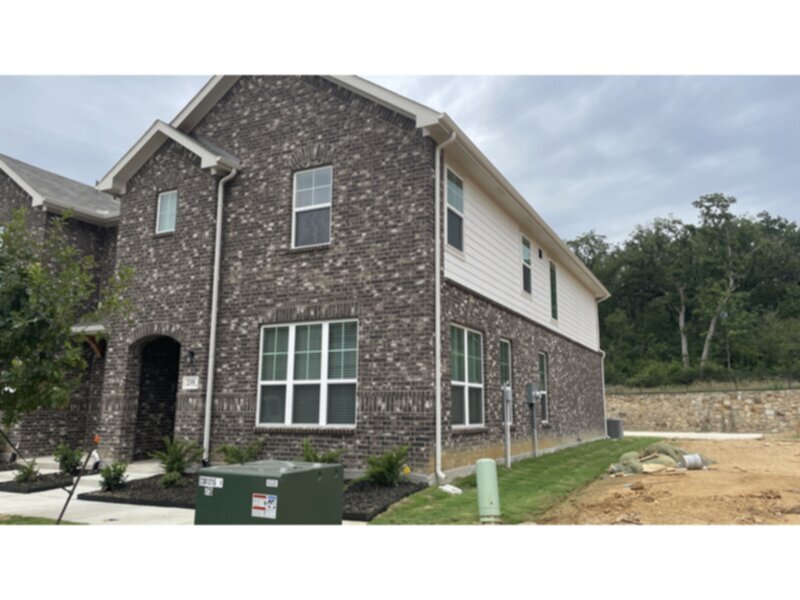Primary Photo - Beautiful Brand New Townhome off Randol Mi...