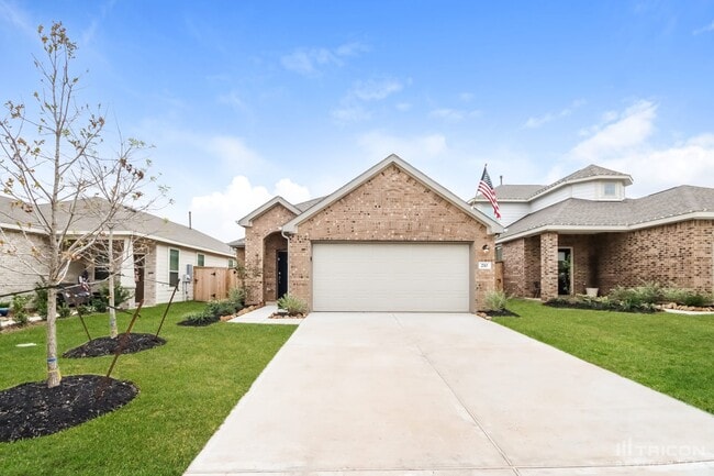 Building Photo - 210 Pine cavern dr