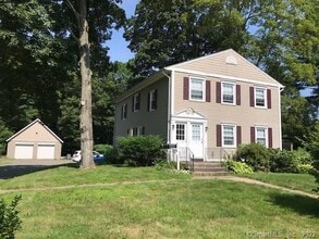 Building Photo - 539 Maple Ave