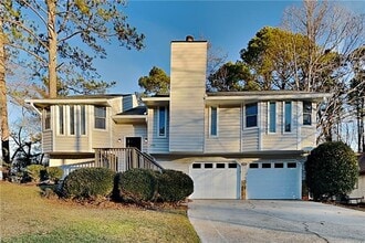 Building Photo - 2750 Herron Cir