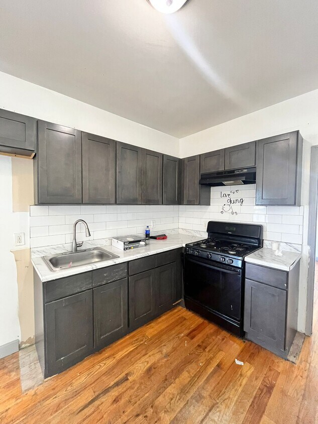 621 Bramhall Ave Unit 3R, Jersey City, NJ 07304 Apartments in Jersey