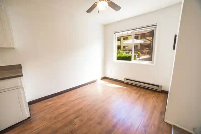 Foto del interior - Laurelwood Estates